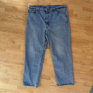 Levi’s 550 Men’s Relaxed Fit Jeans - Stonewash Blue Size 42x30